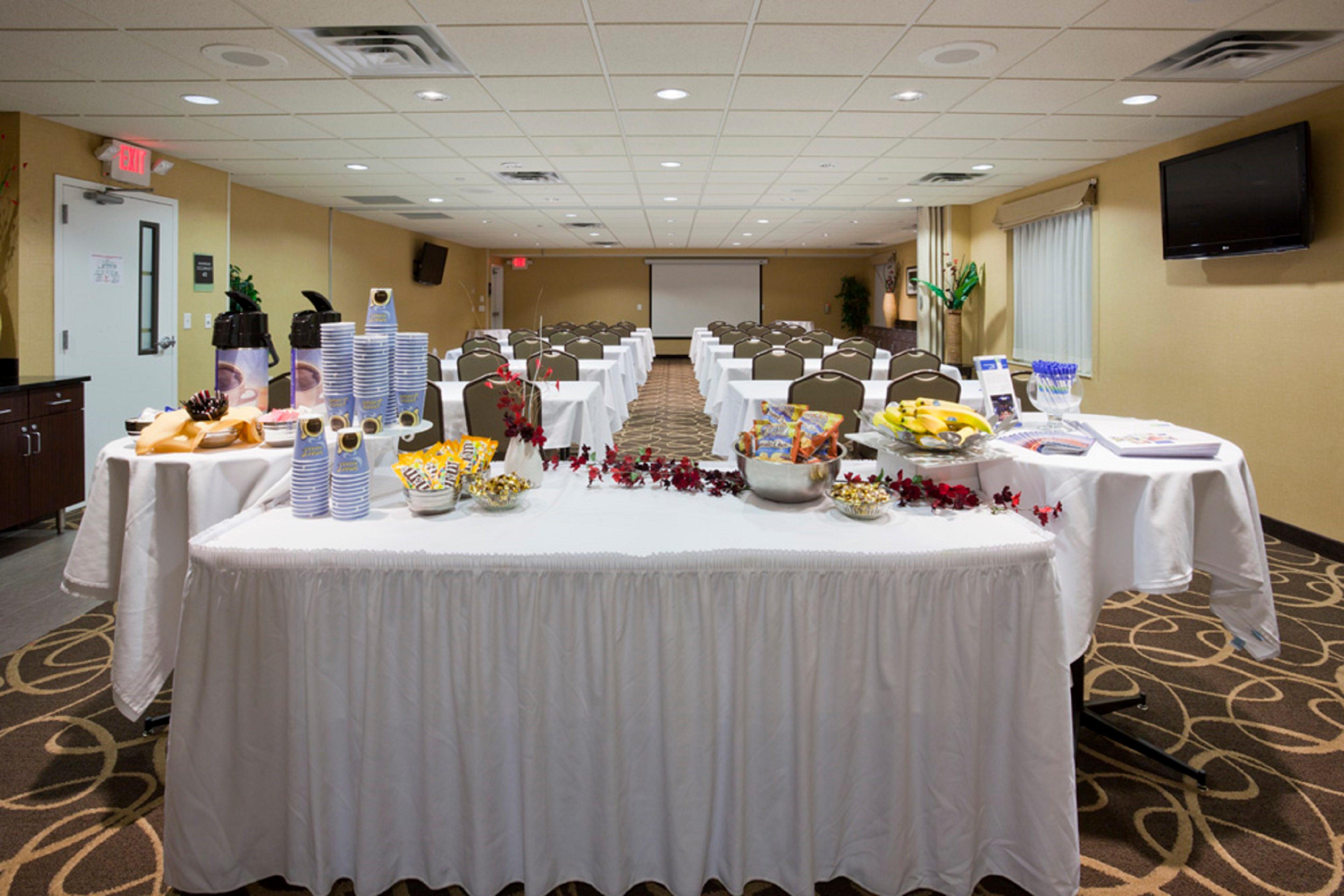 Holiday Inn Express Hotel & Suites Rogers By Ihg Luaran gambar