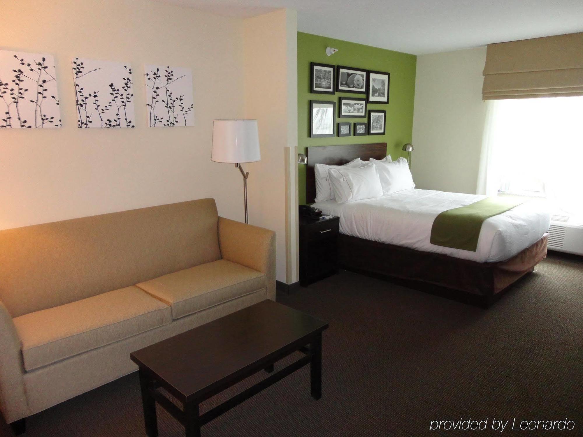Holiday Inn Express Hotel & Suites Rogers By Ihg Luaran gambar