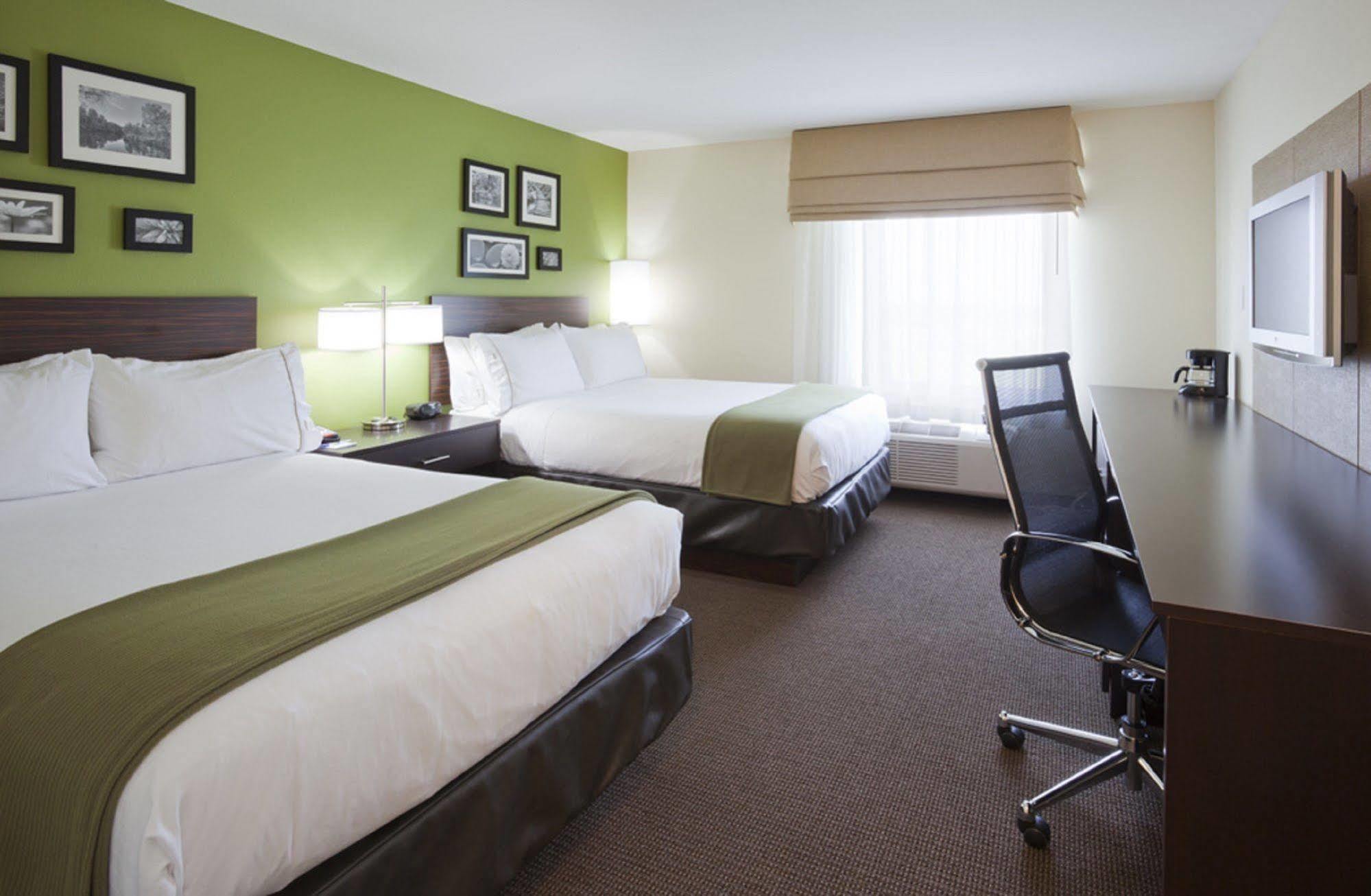 Holiday Inn Express Hotel & Suites Rogers By Ihg Luaran gambar